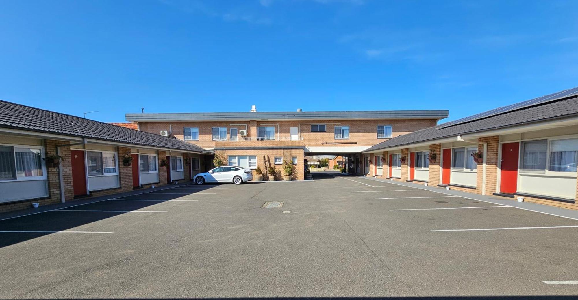 Country Lodge Motor Inn Bathurst Kültér fotó
